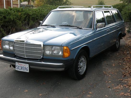 1982 Mercedes-Benz 300-Series Wagon - photo 2