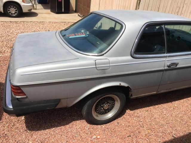 1982 Mercedes-Benz 300-Series - photo 12