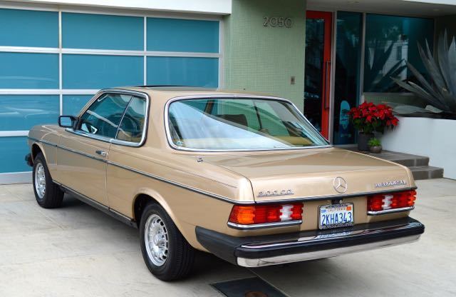 1982 Mercedes-Benz 300-Series 300CD coupe - photo 5