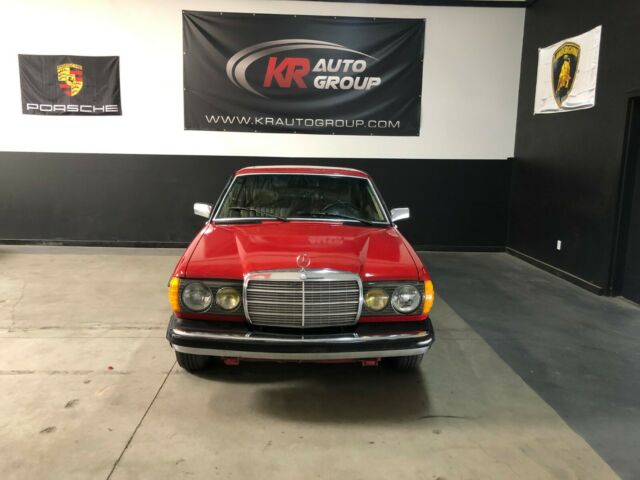 1982 Mercedes-Benz 300-Series - photo 6
