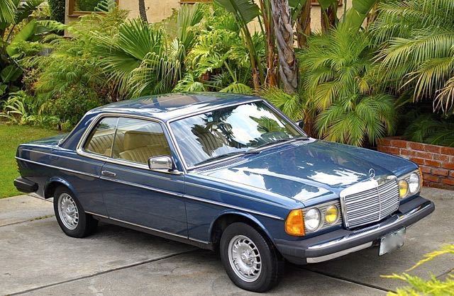 1982 Mercedes-Benz 300-Series W123 300cd 300cdt 300 cd cdt coupe - photo 2