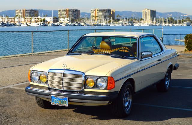 1982 Mercedes-Benz 300-Series 300CD turbo diesel coupe - photo 3