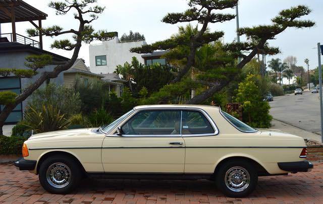 1982 Mercedes-Benz 300-Series 300CD turbo diesel coupe - photo 4