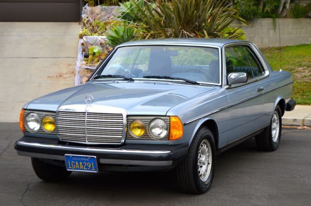 1982 Mercedes-Benz 300-Series 300cd turbo diesel 2 door coupe gorgeous