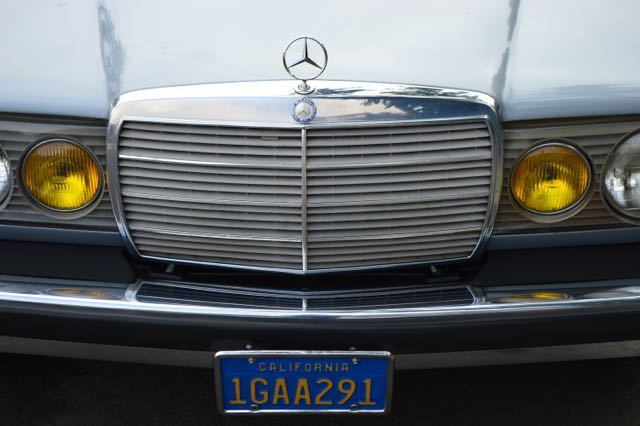 1982 Mercedes-Benz 300-Series 300cd turbo diesel 2 door coupe gorgeous - photo 11