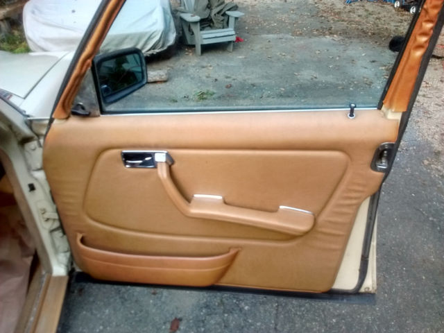 1982 Mercedes-Benz 300-Series W123 - photo 9