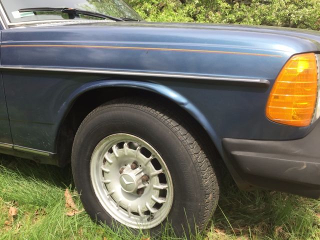 1982 Mercedes-Benz 300-Series - photo 8