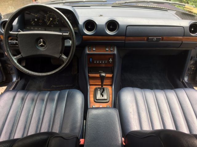 1982 Mercedes-Benz 300-Series - photo 9