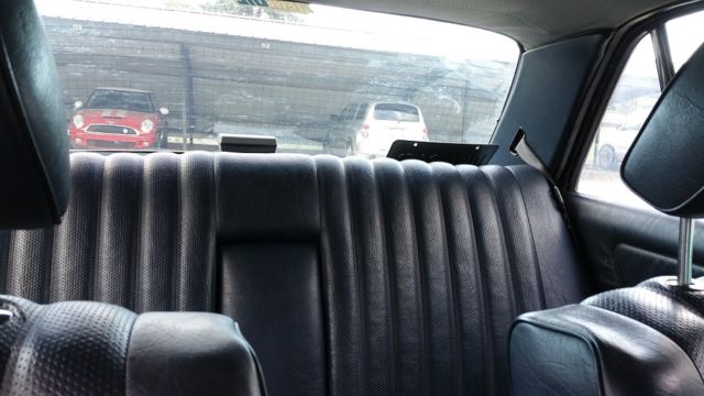 1982 Mercedes-Benz 300-Series - photo 4