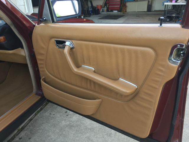 1982 Mercedes-Benz 300-Series - photo 3