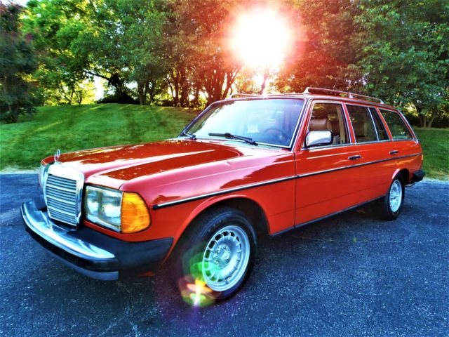 1982 Mercedes-Benz 300-Series TURBODIESEL WAGON NO RESERVE - photo 13