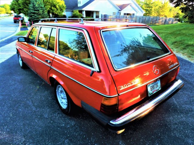 1982 Mercedes-Benz 300-Series TURBODIESEL WAGON NO RESERVE - photo 5