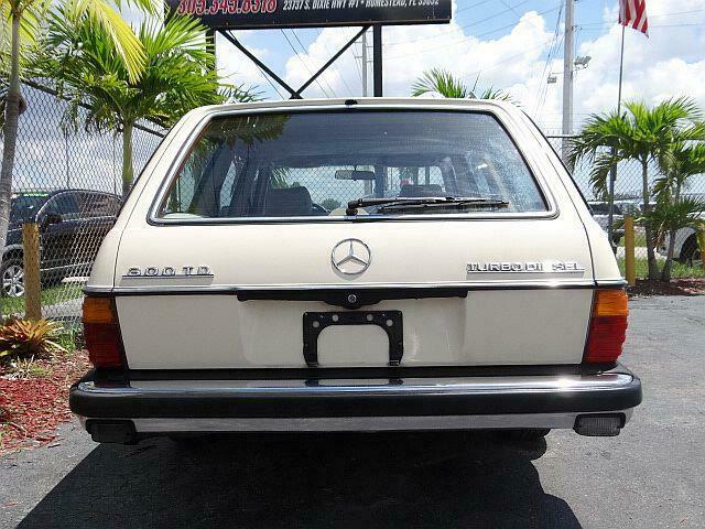 1982 Mercedes-Benz 300-Series Mercedes 300-Series 300TD Staion Wagon 300 TD Turb - photo 8