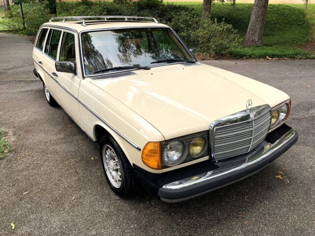 1982 Mercedes-Benz 300-Series 300TD*Diesel Wagon*W123*NO RESERVE! - photo 13