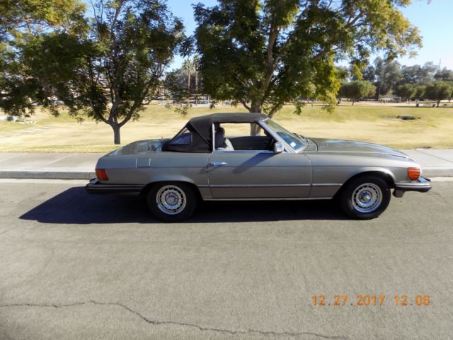 1982 Mercedes-Benz SL-Class SL ROADSTER - photo 2