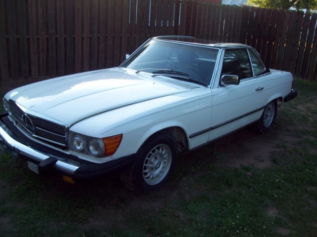 1982 Mercedes-Benz SL-Class Hard Top Convertible Auto V8 - photo 3
