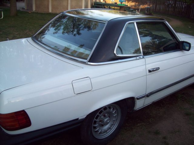 1982 Mercedes-Benz SL-Class Hard Top Convertible Auto V8 - photo 6