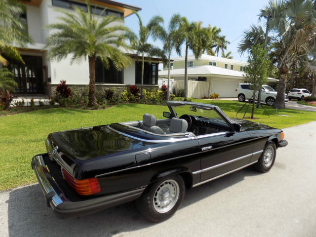 1982 Mercedes-Benz 300-Series - photo 9