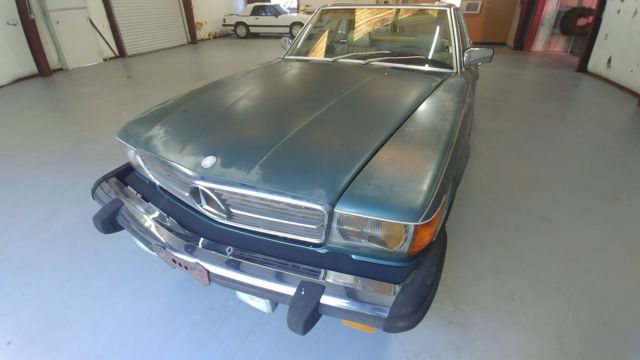 1982 MERCEDES 380 SL SHOWS 59584 MILES NEEDS RESTORATION STORED 28 YEARS PROJECT 1982 Mercedes-Benz SL-Class SL CONVERTIBLE