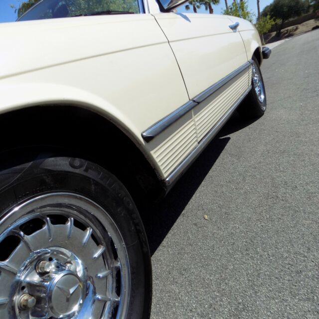 1982 Mercedes-Benz 300-Series 380SL - photo 10