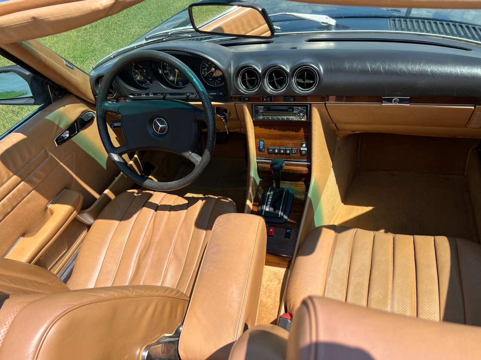 1982 Mercedes-Benz SL-Class - photo 10