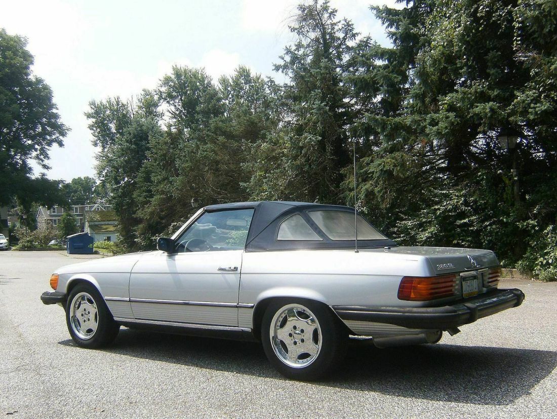 1982 Mercedes-Benz SL-Class Convertible - photo 4