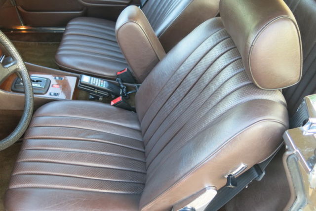 1982 Mercedes-Benz SL-Class Base Convertible 2-Door - photo 12