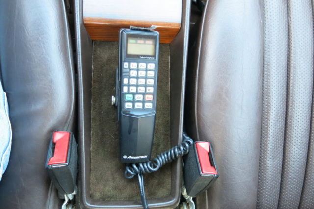 1982 Mercedes-Benz SL-Class Base Convertible 2-Door - photo 6