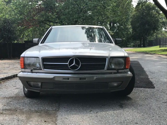 1980 Mercedes-Benz 500-Series black leather - photo 3