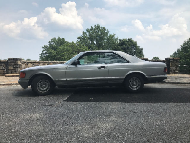 1980 Mercedes-Benz 500-Series black leather - photo 4