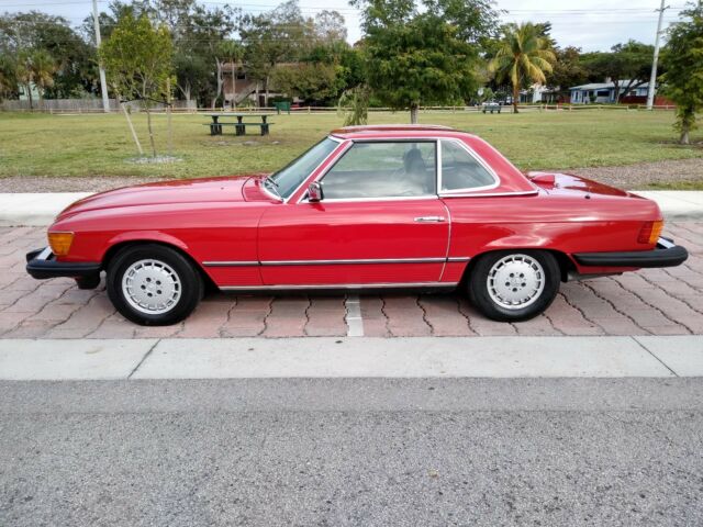 1982 Mercedes-Benz SL-Class 500sl 560sl 450sl 420sl 380sl 350sl 300sl 280sl - photo 3