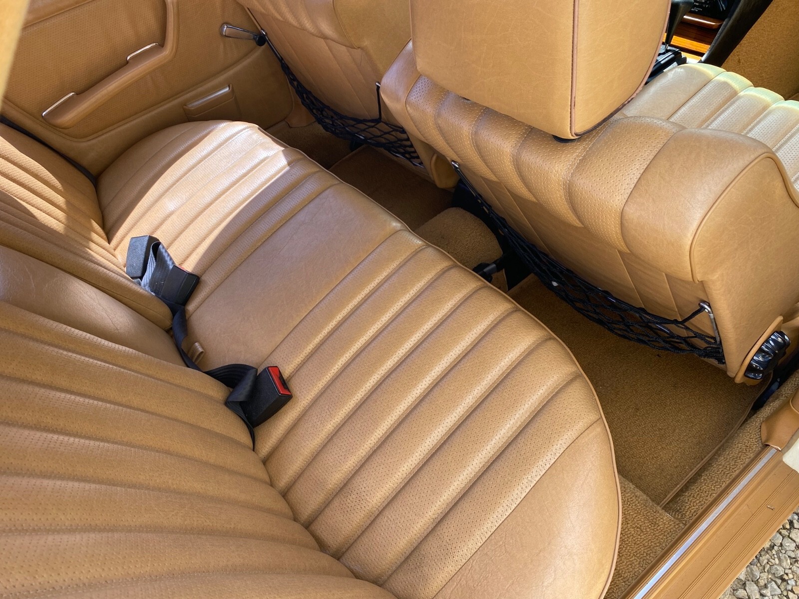 1982 Mercedes-Benz 200-Series W123 240 Diesel Sedan - photo 10