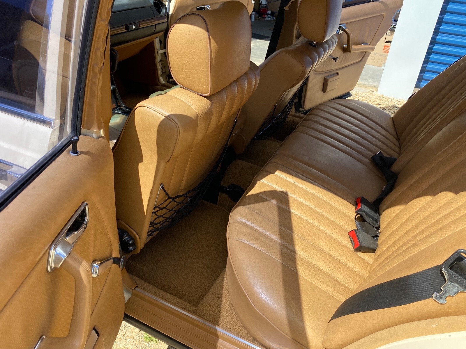 1982 Mercedes-Benz 200-Series W123 240 Diesel Sedan - photo 11