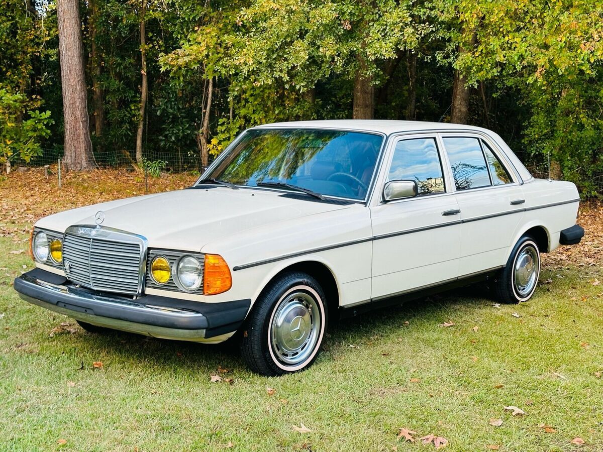 1982 Mercedes-Benz 200-Series D - photo 5
