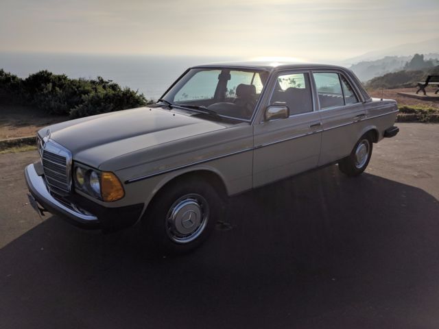 1982 Mercedes-Benz 240D - One Owner, Like New! 1982 Mercedes-Benz 200-Series 240D