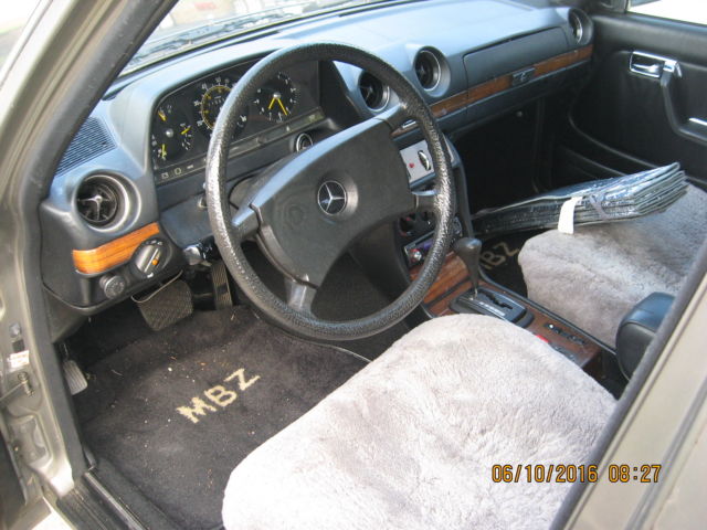 1982 Mercedes-Benz 200-Series 240d - photo 6