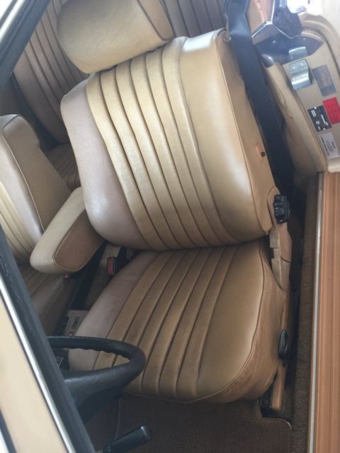 1982 Mercedes-Benz 300-Series - photo 13