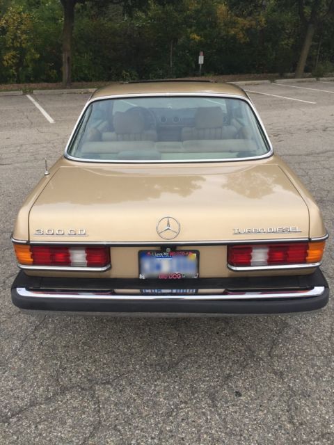 1982 Mercedes-Benz 300-Series - photo 7