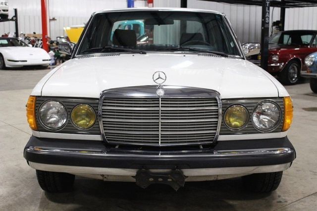 1982 Mercedes-Benz 300 D - photo 8