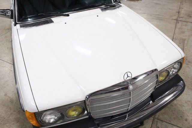 1982 Mercedes-Benz 300 D - photo 9