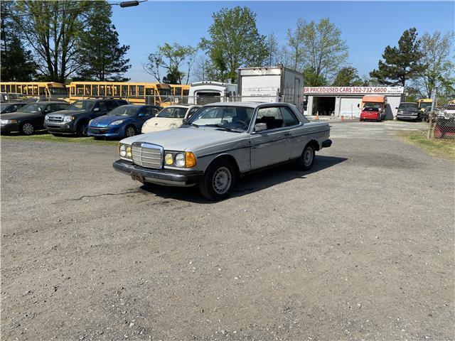 1982 Mercedes-Benz 300-Series 300CDT - photo 13