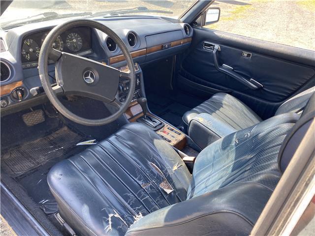 1982 Mercedes-Benz 300-Series 300CDT - photo 6