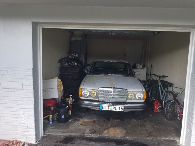 1982 Mercedes-Benz 300-Series 300D Turbodiesel W123 - photo 2