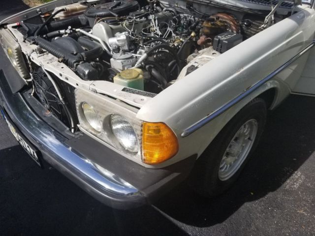 1982 Mercedes-Benz 300-Series 300D Turbodiesel W123 - photo 5