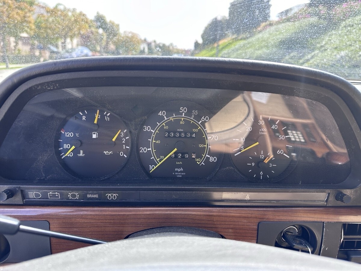 1982 Mercedes-Benz 300-Series SD - photo 11