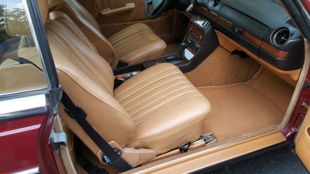 1982 Mercedes-Benz 300-Series Coupe - photo 10