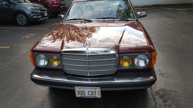 1982 Mercedes-Benz 300-Series Coupe - photo 2