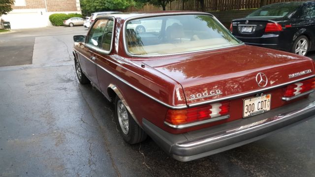 1982 Mercedes-Benz 300-Series Coupe - photo 6