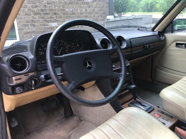 1982 Mercedes-Benz 300-Series CD Turbo Deisel - photo 6