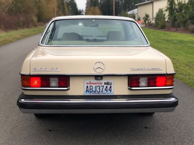 1982 Mercedes-Benz 300-Series 300CD Turbo-Diesel Coupe - photo 4